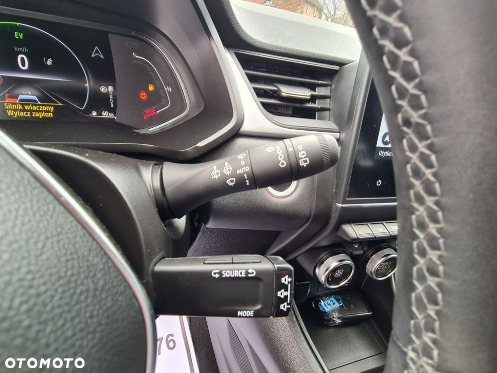 Renault Captur 1.6 E-TECH Full Hybrid 145 Intens - 20