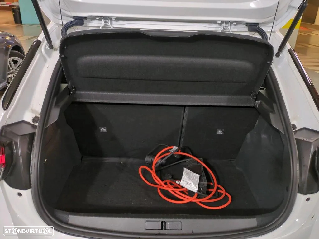 Opel Corsa-e Elegance - 14