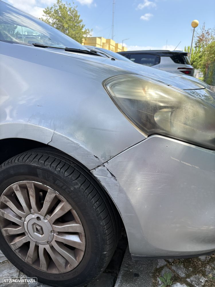 Renault Clio Break - 15