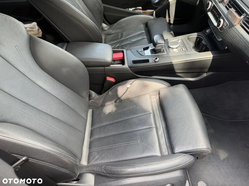 Audi A4 Limousine - 20