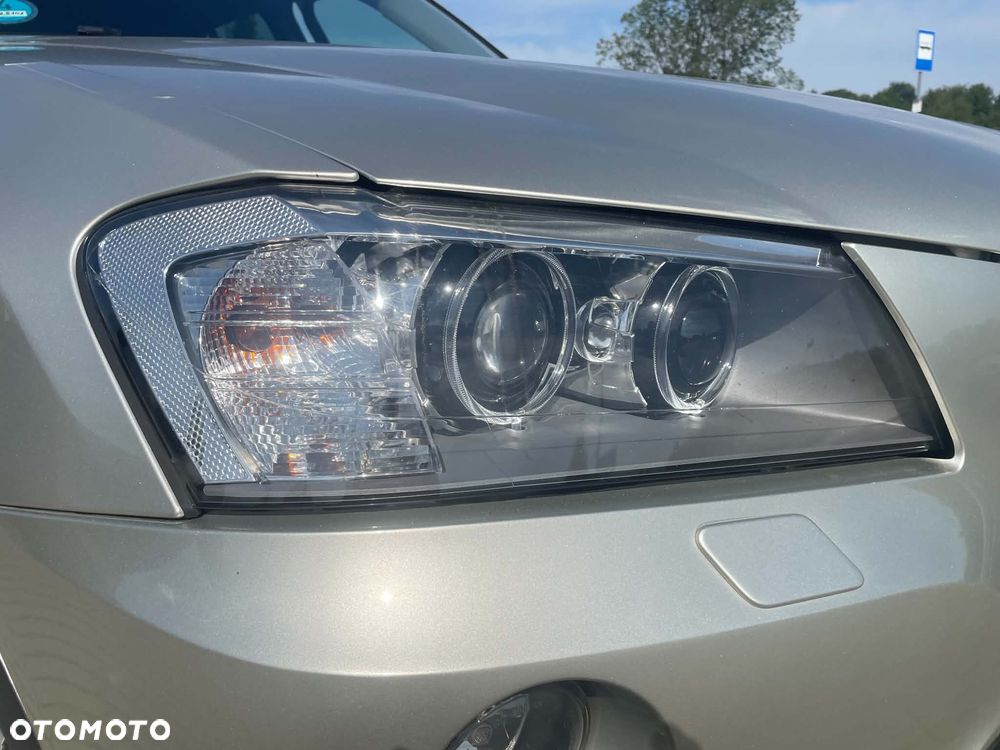 BMW X3 xDrive20d - 11