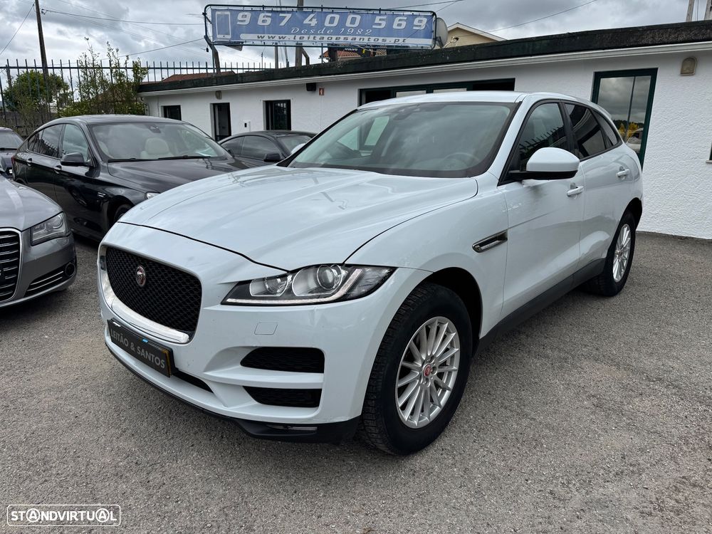 Jaguar F-Pace 2.0 i4D Pure - 1