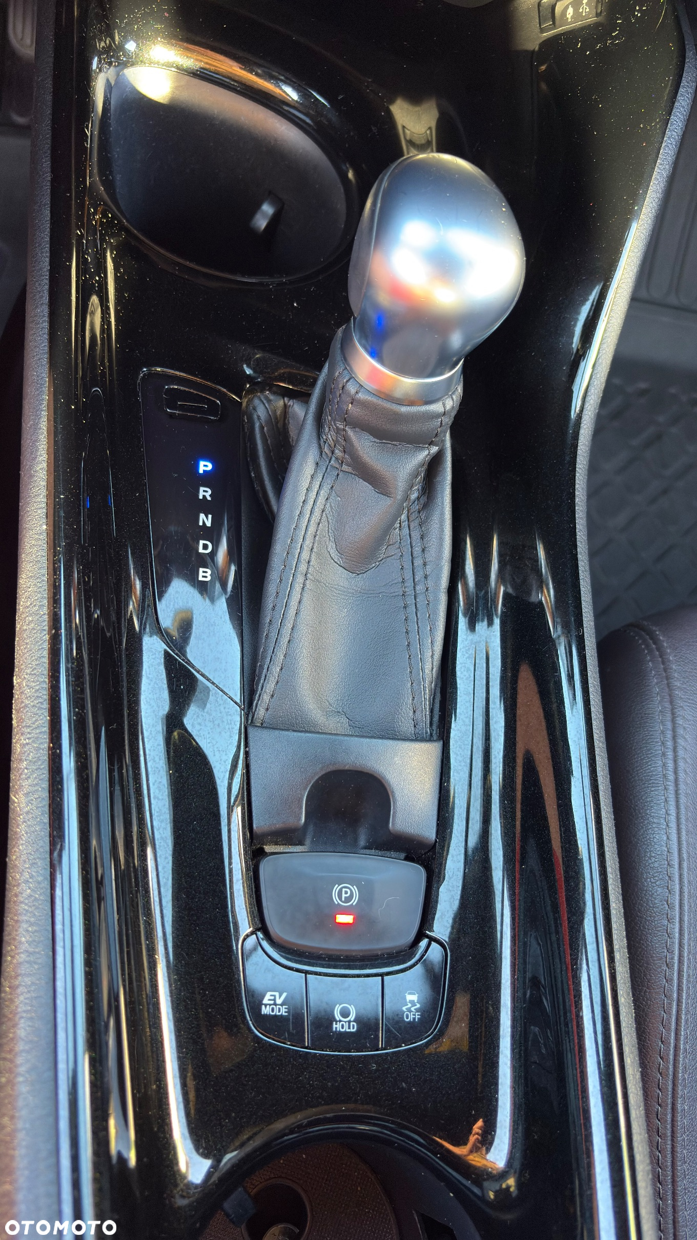 Toyota C-HR 1.8 Hybrid Prestige - 23
