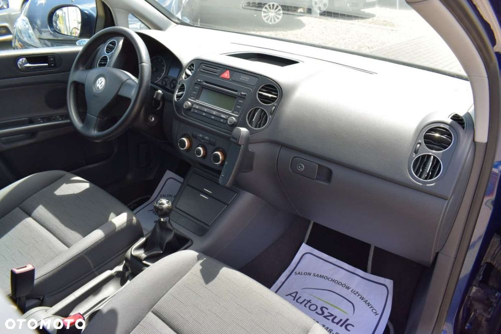 Volkswagen Golf Plus - 18