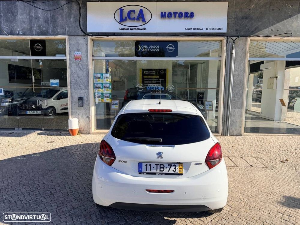 Peugeot 208 1.2 PureTech Style - 11