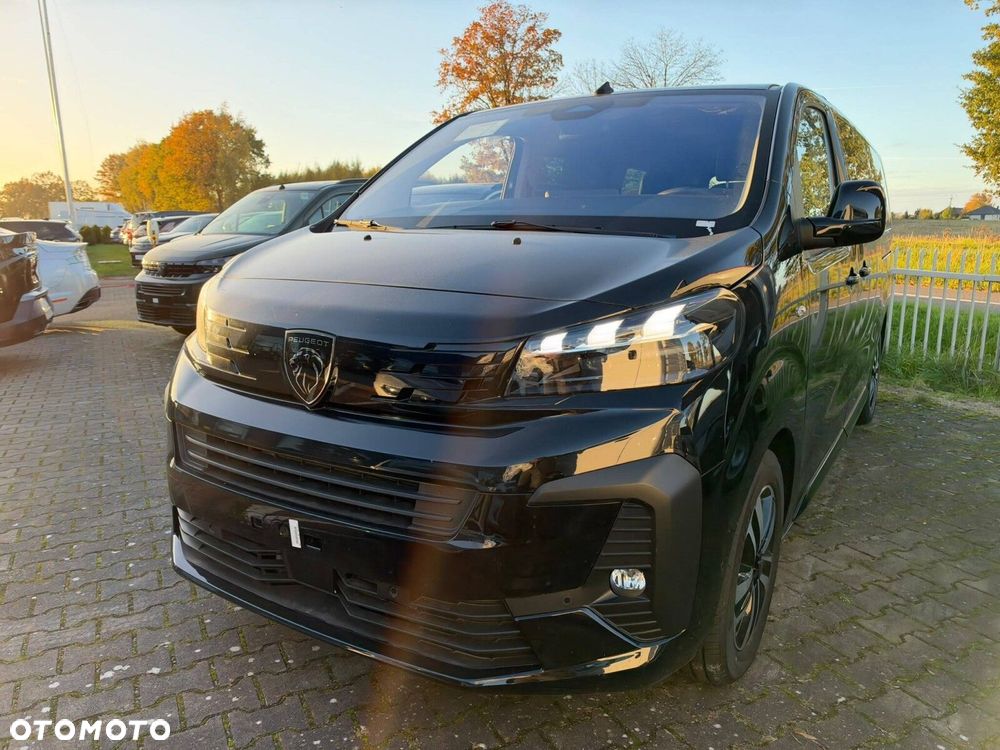 Peugeot Traveller