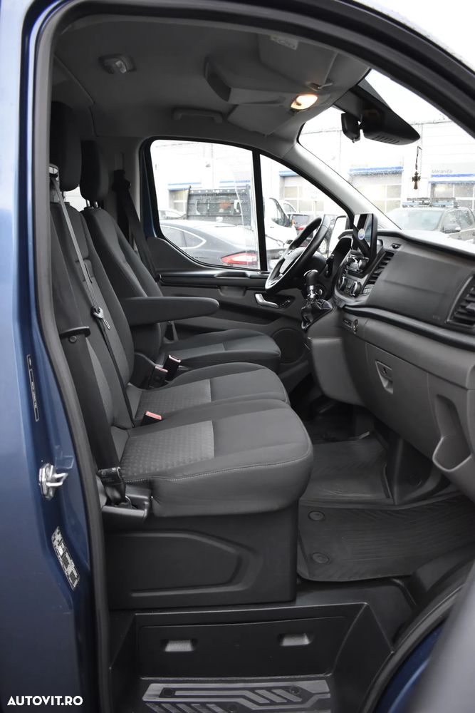 Ford Transit Custom Shuttle Bus 320 2.0 EcoBlue 130 CP L2H1 Trend - 39