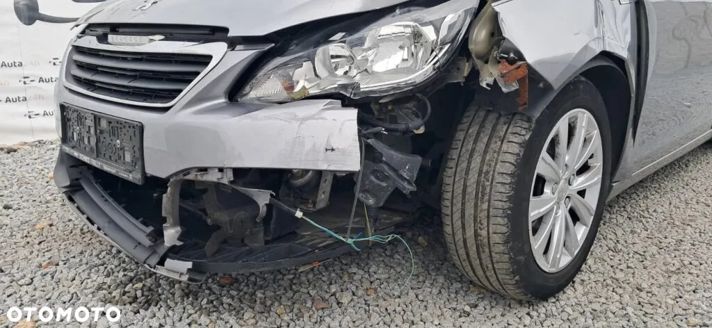Peugeot 308 SW BlueHDi 100 Stop & Start Access - 11