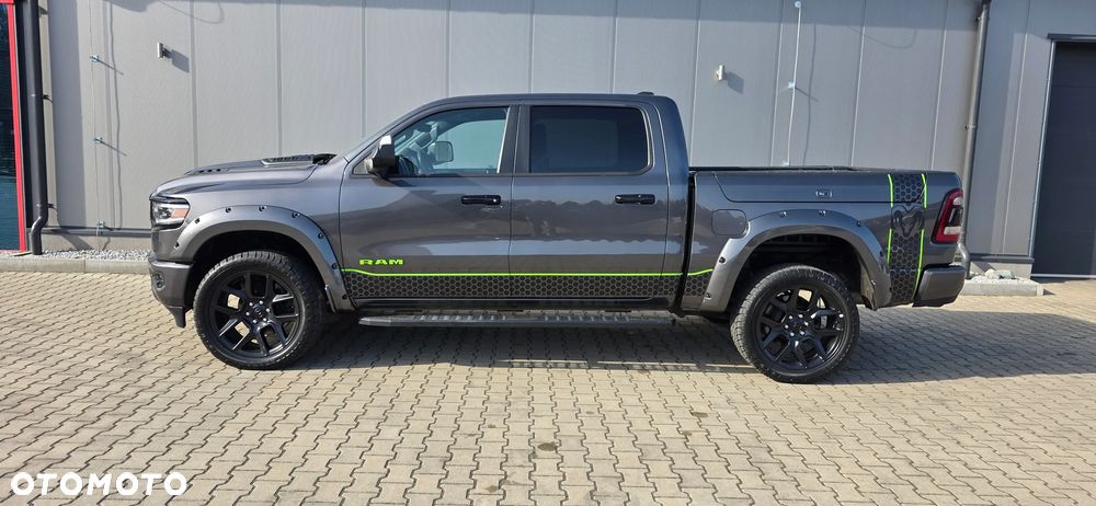 Dodge RAM - 6