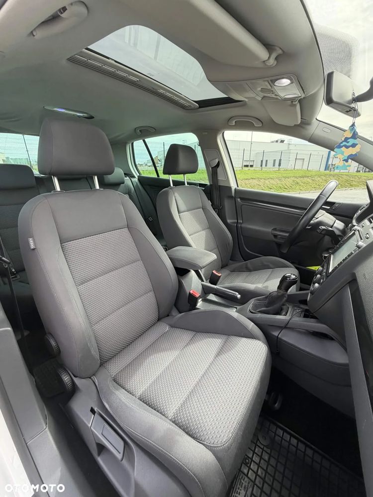 Volkswagen Golf 1.4 TSI GT - 15