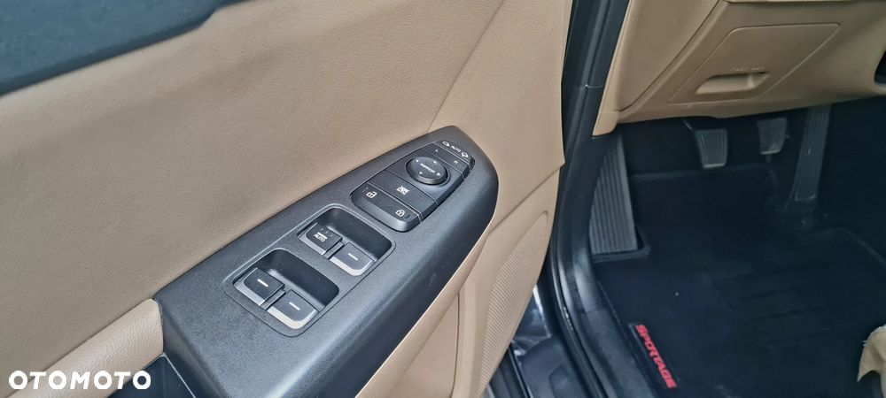 Kia Sportage 1.6 GDI S 2WD - 24