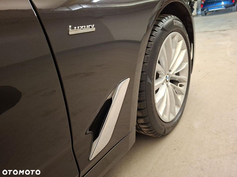 BMW Seria 5 - 23