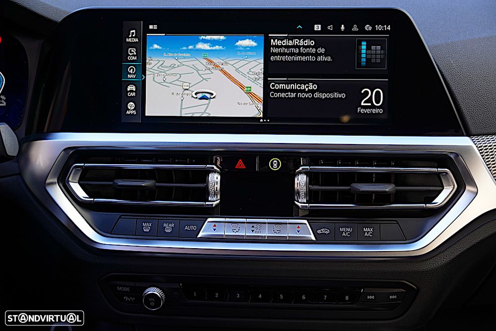 BMW 320 e Pack Desportivo M Auto - 31