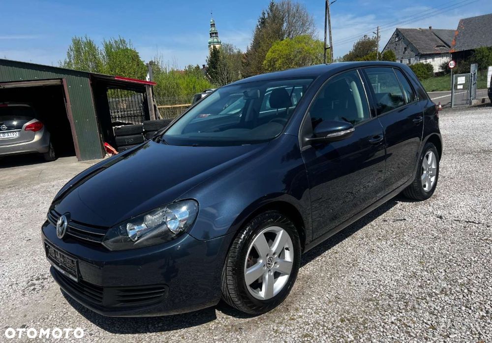 Volkswagen Golf - 2