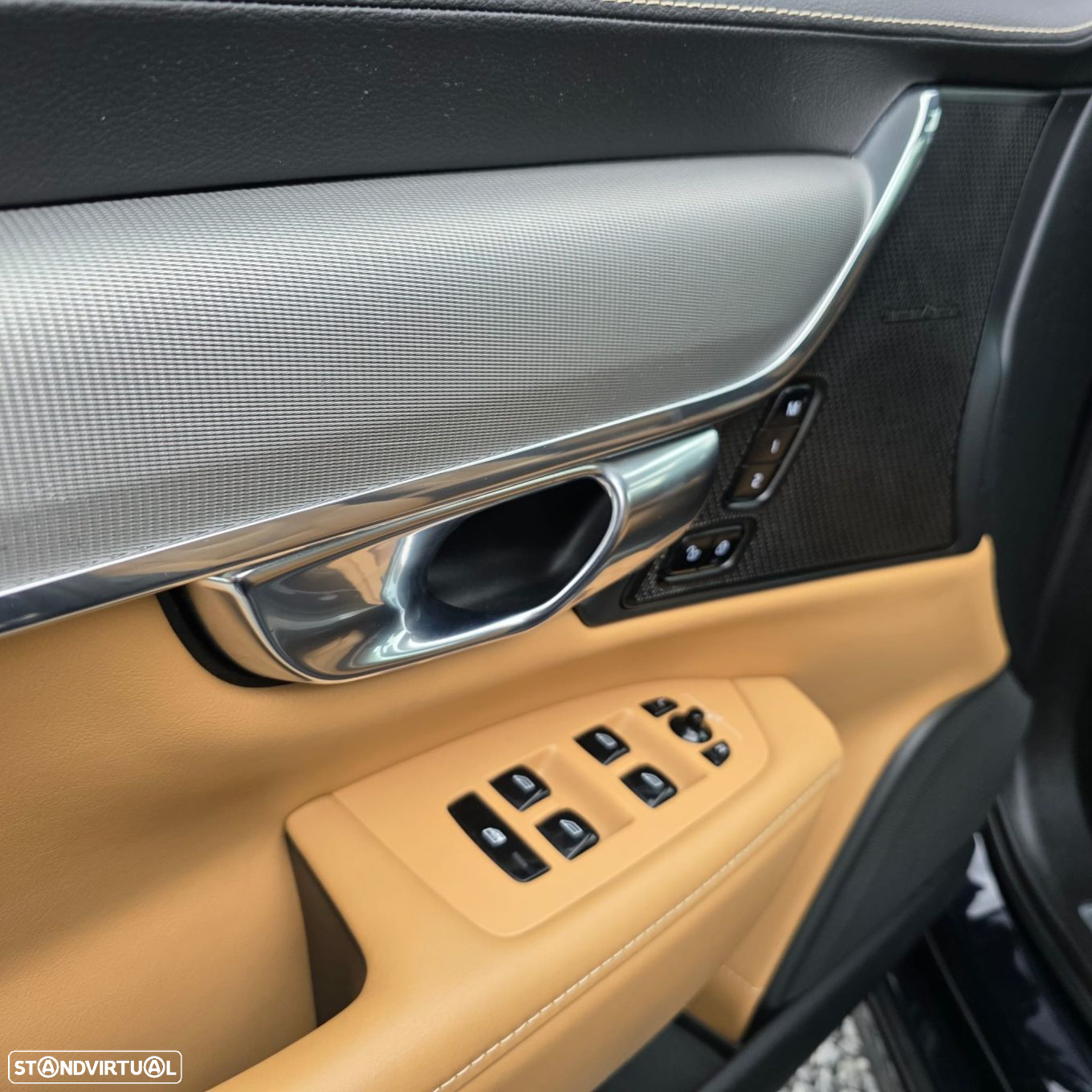 Volvo V90 2.0 T8 Inscription AWD Geartronic - 27