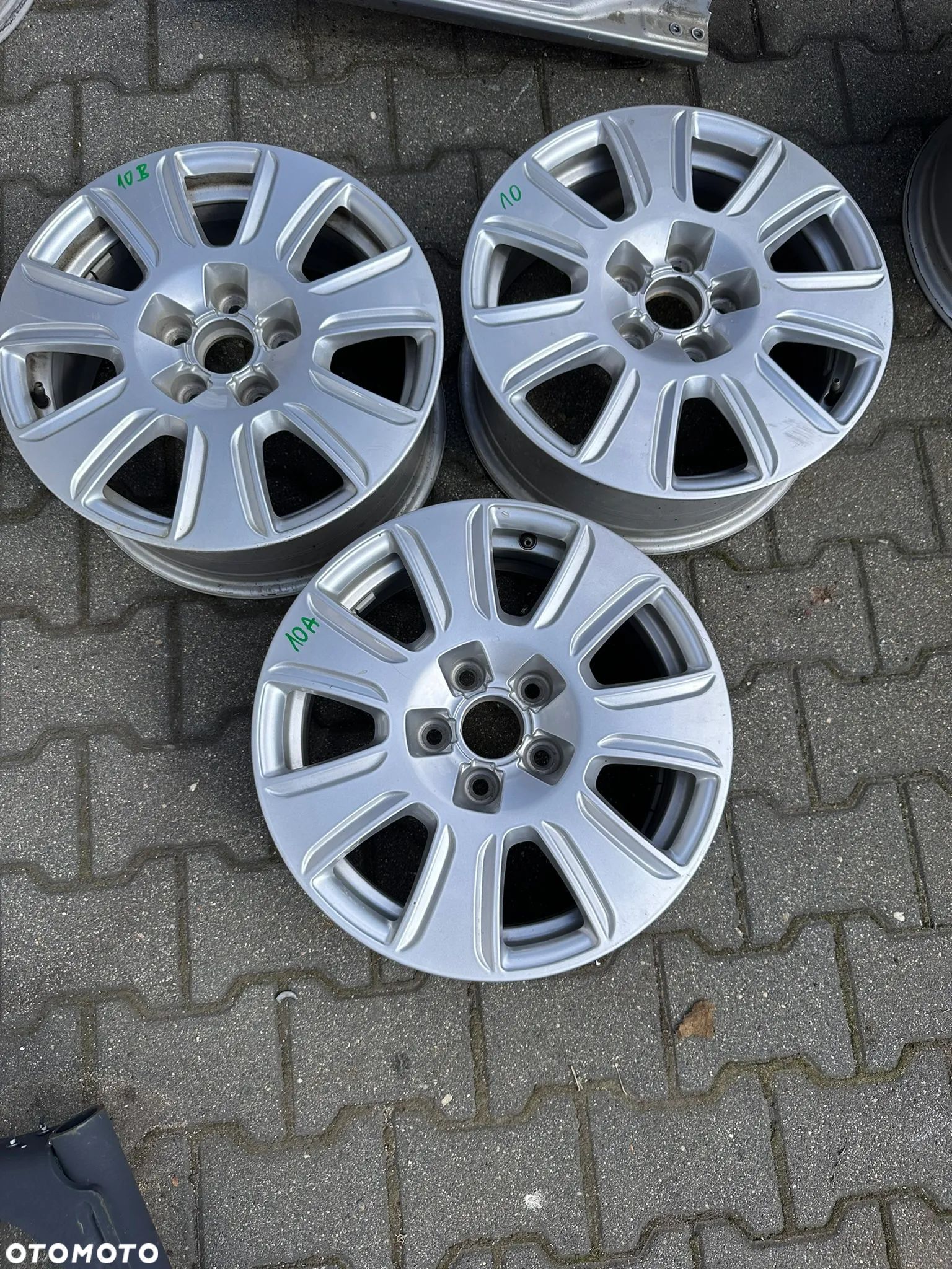 Felga  Audi Q3 8U0601025 6.5Jx16 ET33 5x112 - 1