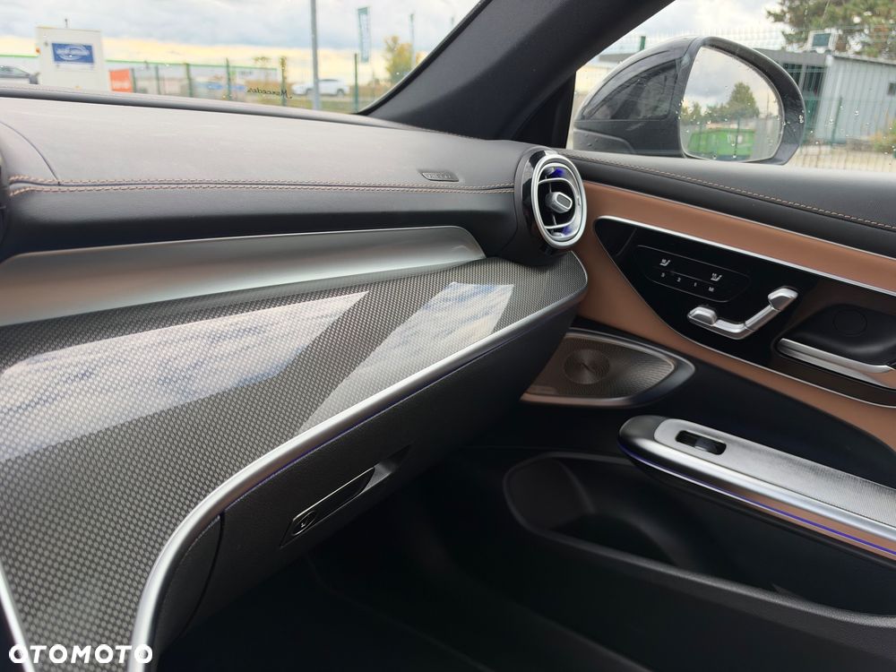 Mercedes-Benz CLE 450 mHEV 4-Matic AMG Line - 25