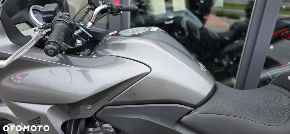 Honda CBF - 32