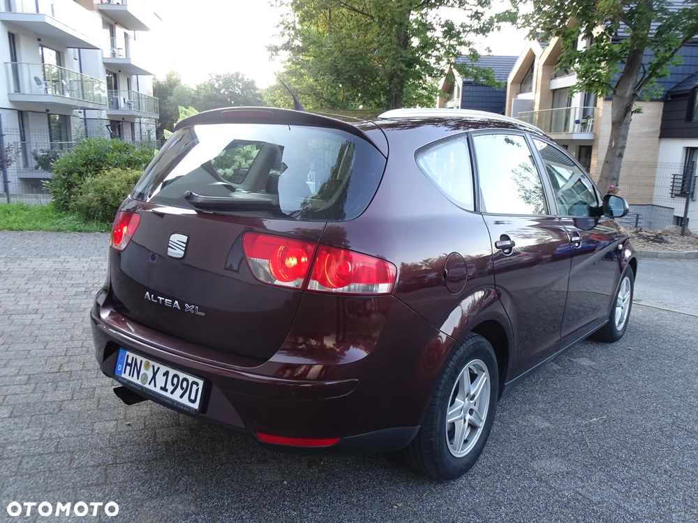 Seat Altea XL 2.0 FSI Automatik Comfort Limited - 2