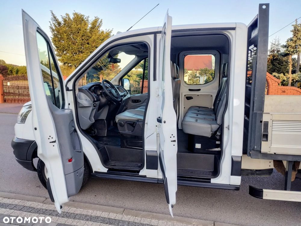 Ford Transit - 9