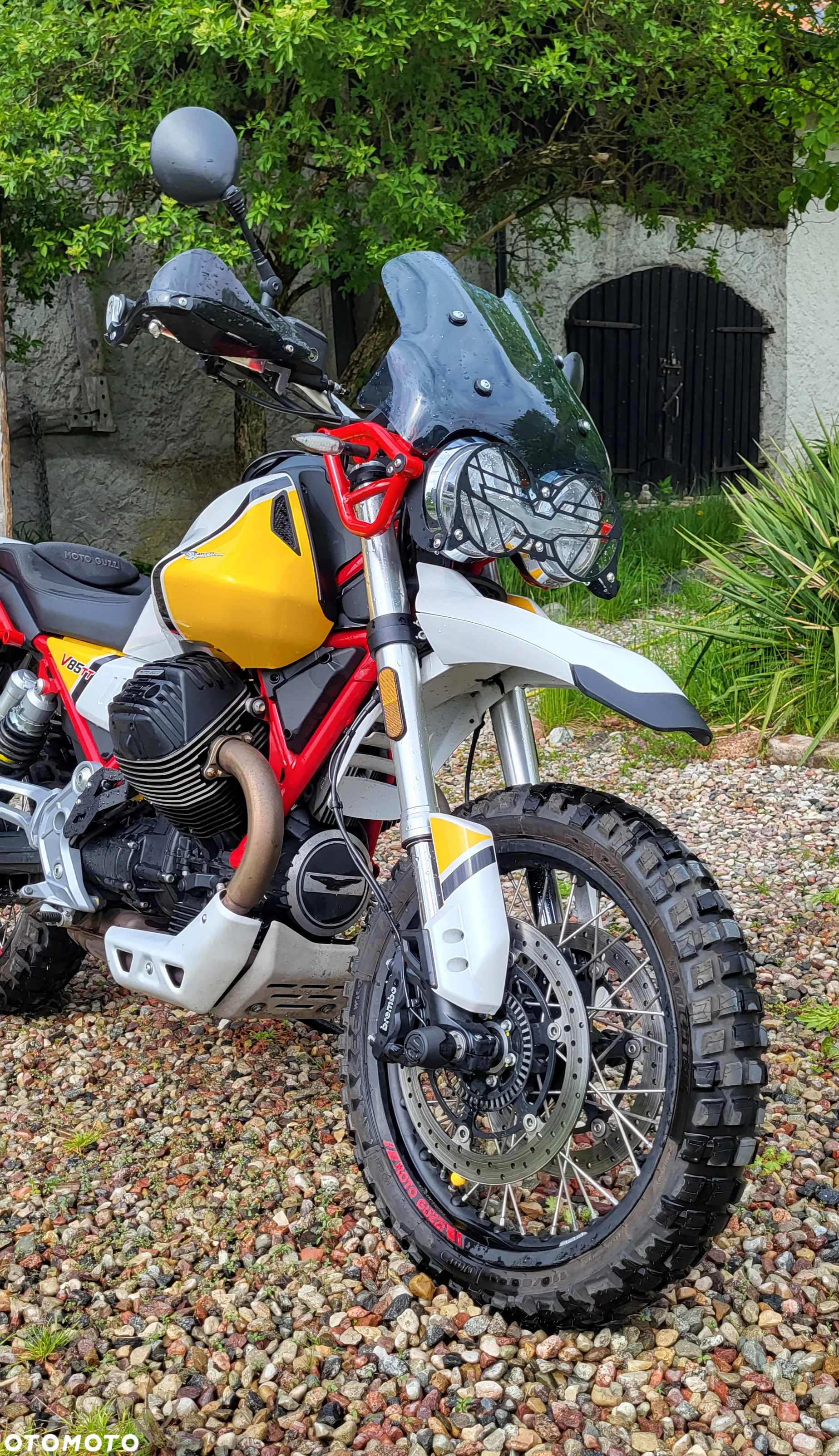 Moto Guzzi V85 - 5