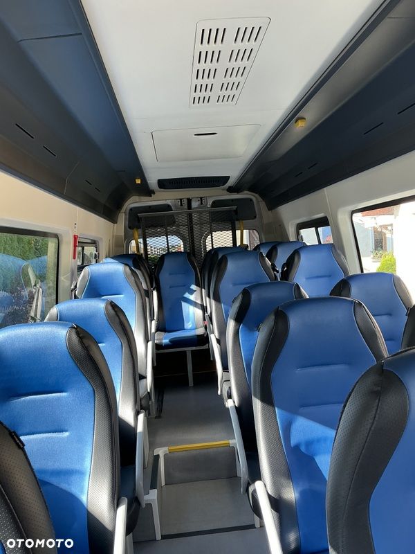 Mercedes-Benz SPRINTER 516 - 9