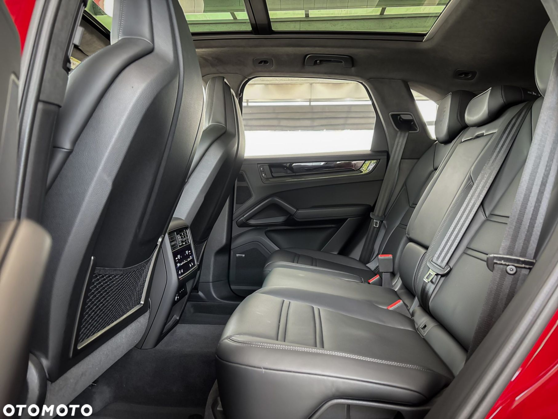 Porsche Cayenne GTS - 11