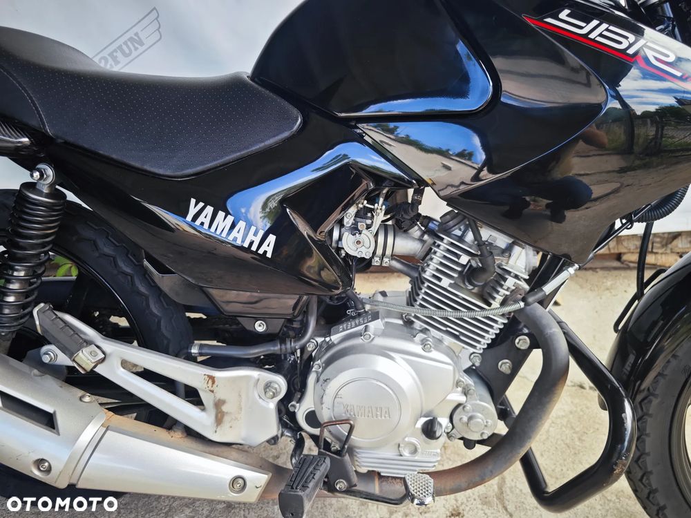 Yamaha YBR - 12