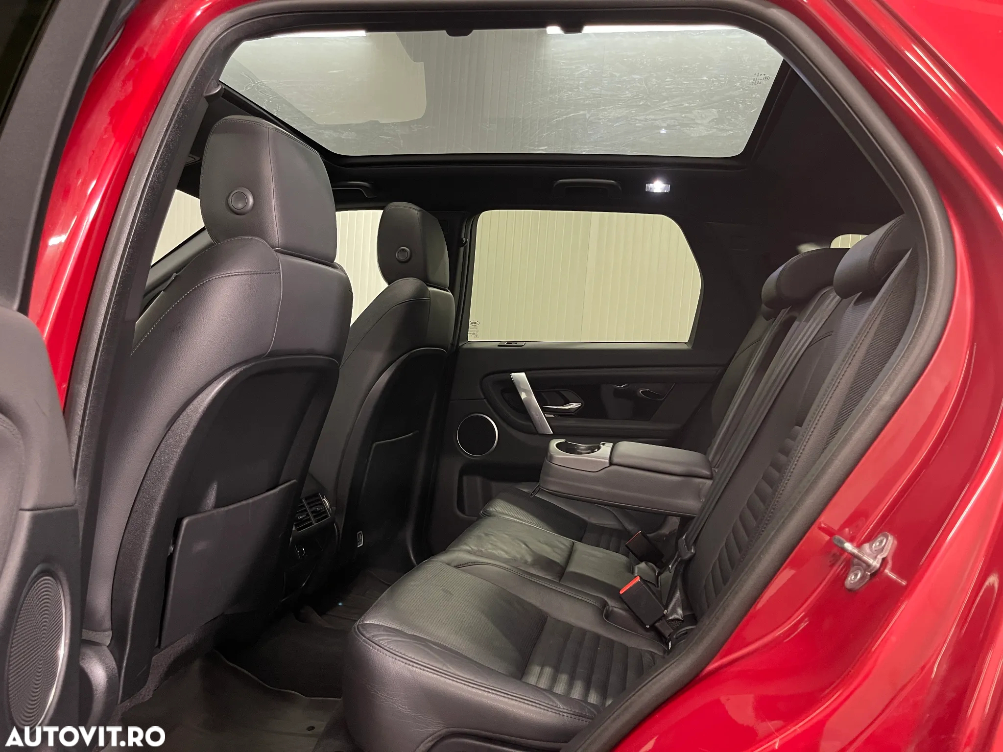 Land Rover Discovery Sport 2.0 P200 MHEV - 13