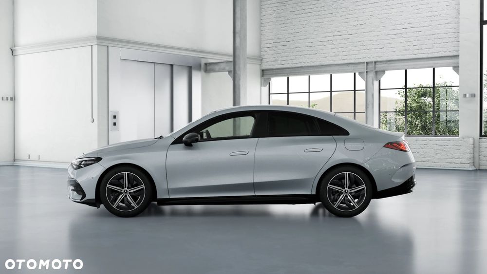 Mercedes-Benz CLA - 4