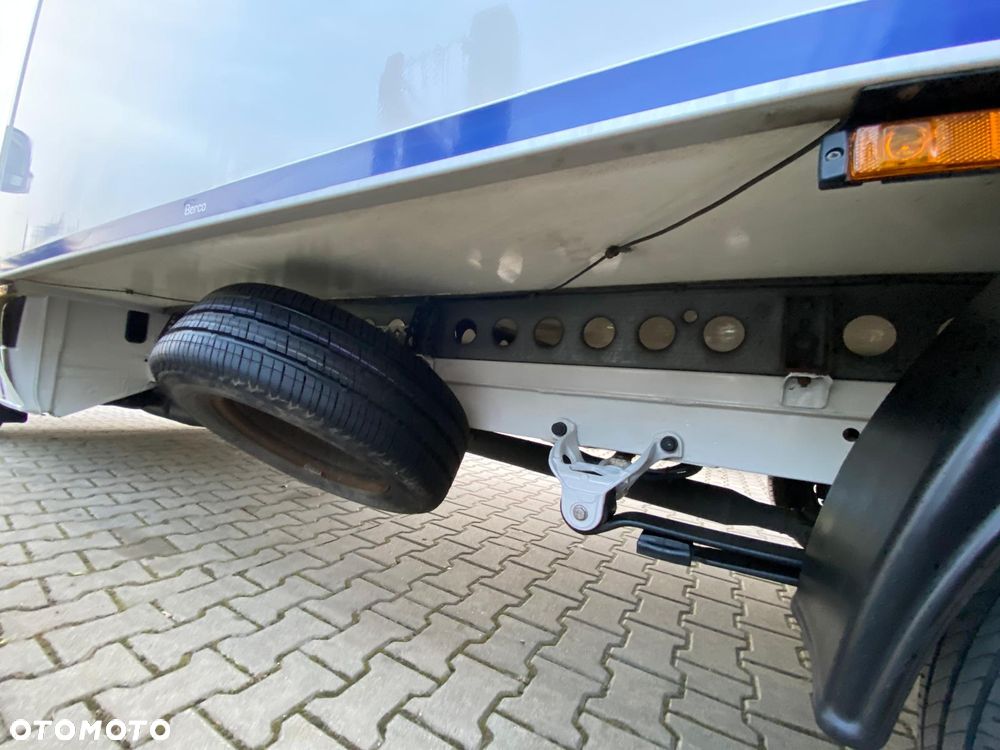 Volkswagen CRAFTER 2,0 TDI 163KM KONTENER 8EP WINDA ZEPRO NISKI PRZEBIEG - 23