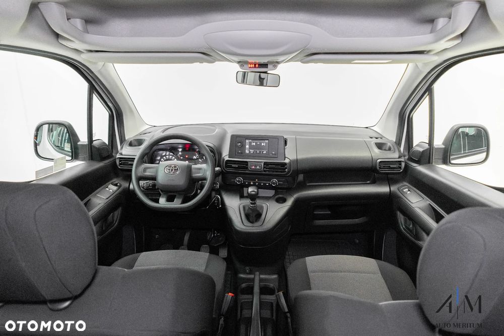 Toyota Proace City Verso 1.5 D-4D Combi - 31
