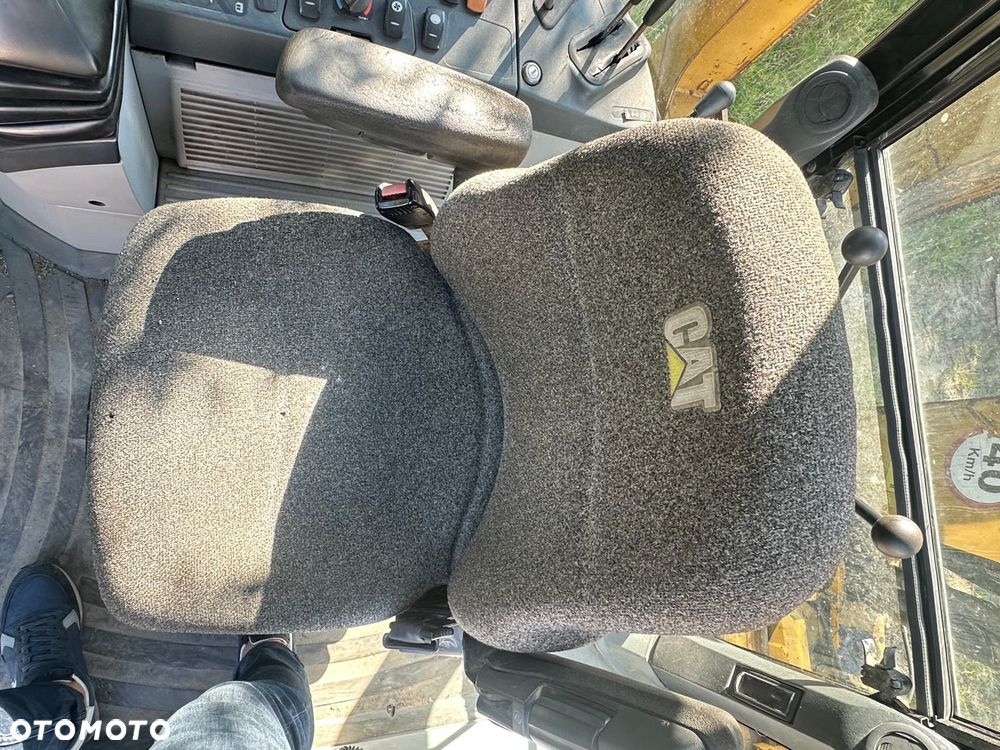 Caterpillar 428E - 5
