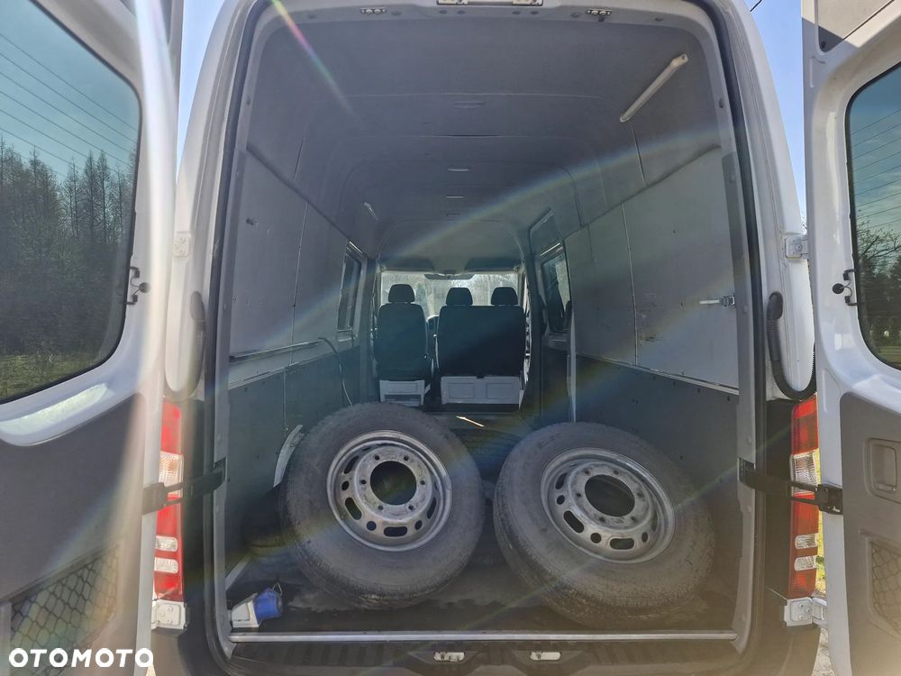 Mercedes-Benz SPRINTER - 19