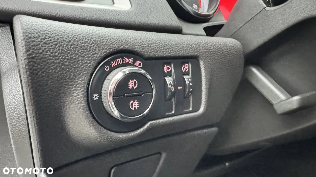 Opel Astra 1.4 Turbo Sports Tourer Innovation - 22