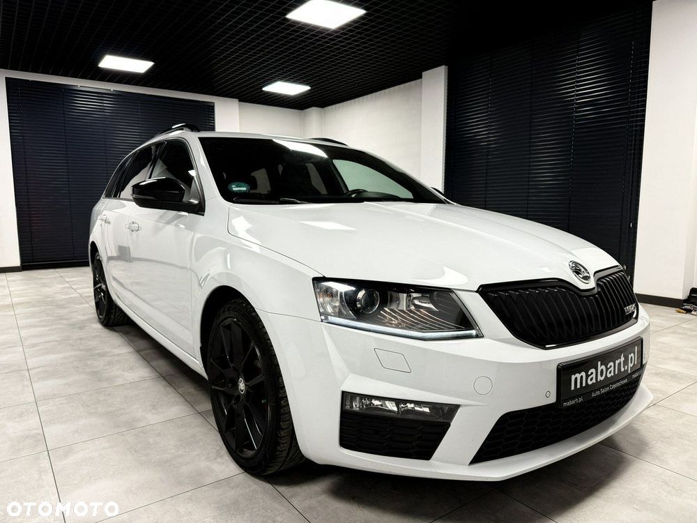 Skoda Octavia 2.0 TDI RS Challenge DSG - 6