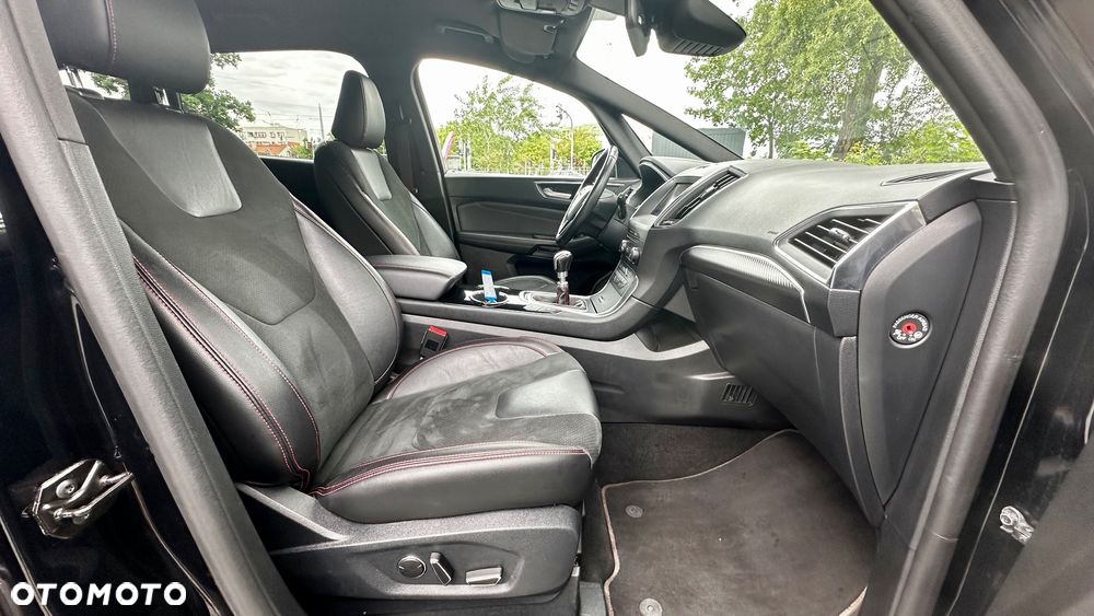 Ford S-Max - 20