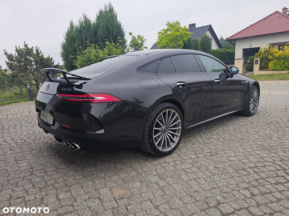 Mercedes-Benz AMG GT - 4