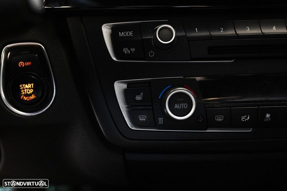 BMW 320 d Auto Pack M - 23