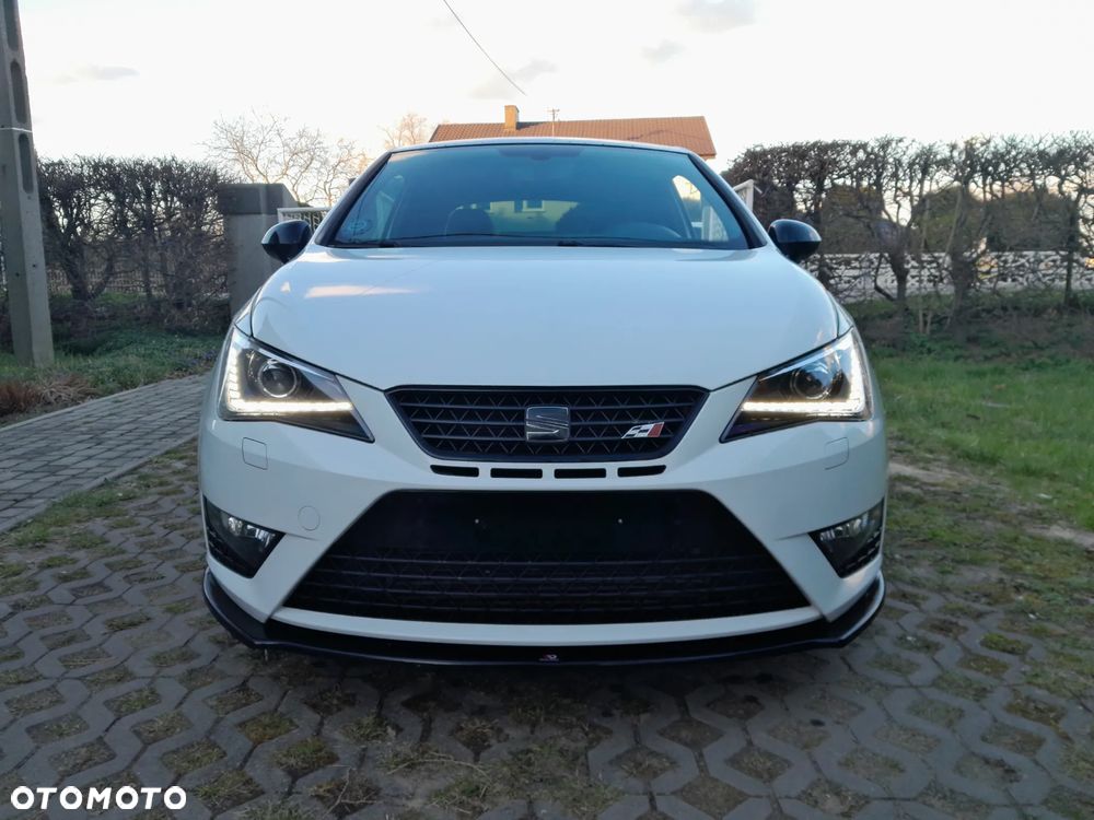 Seat Ibiza SC 1.8 TSI S&S Cupra - 8
