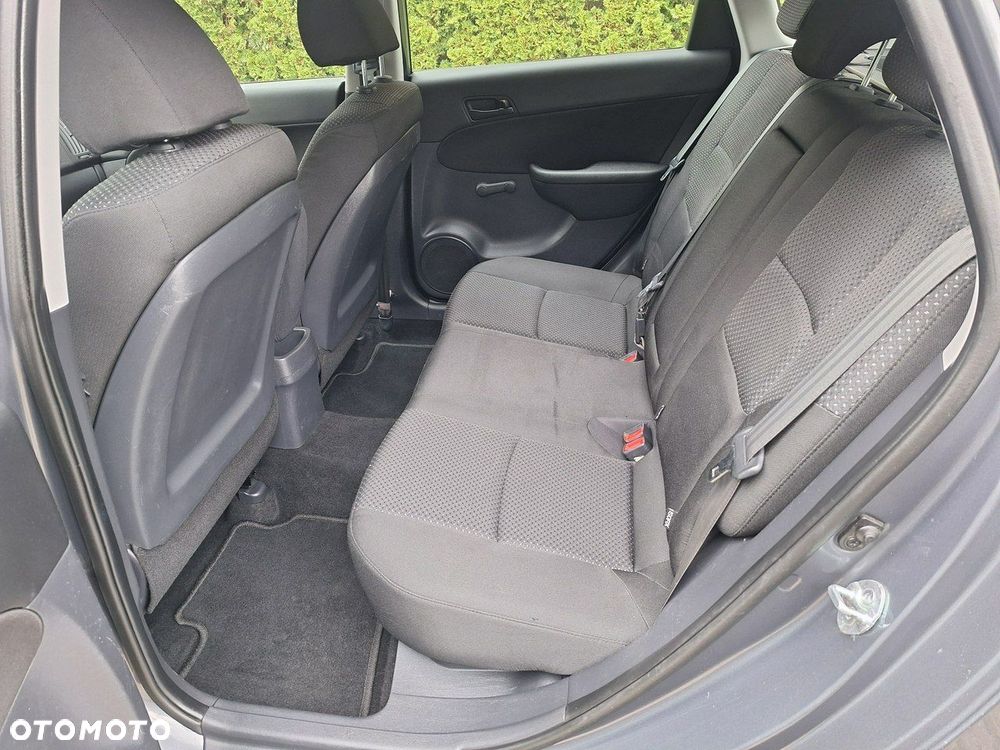 Hyundai i30 1.4 FIFA WM Edition - 13