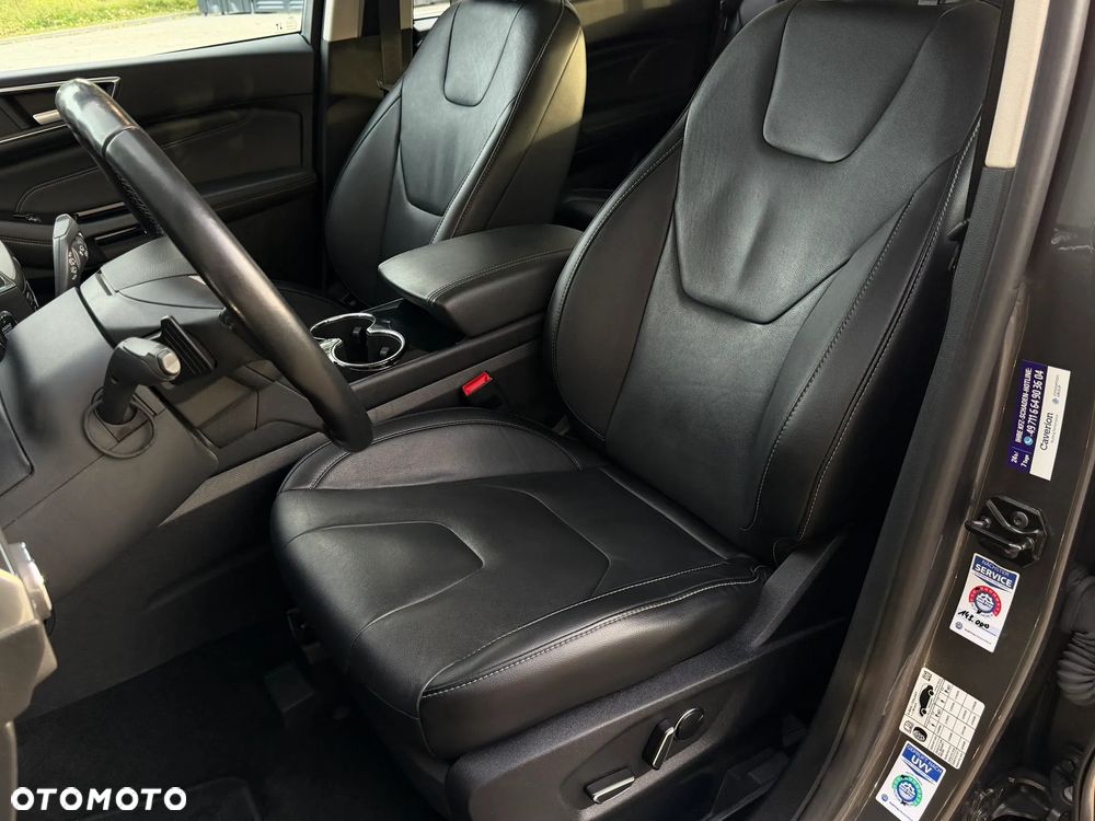 Ford S-Max 2.0 EcoBlue Titanium - 16