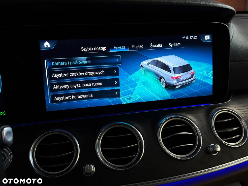 Mercedes-Benz Klasa E 220 d 4-Matic Avantgarde - 24
