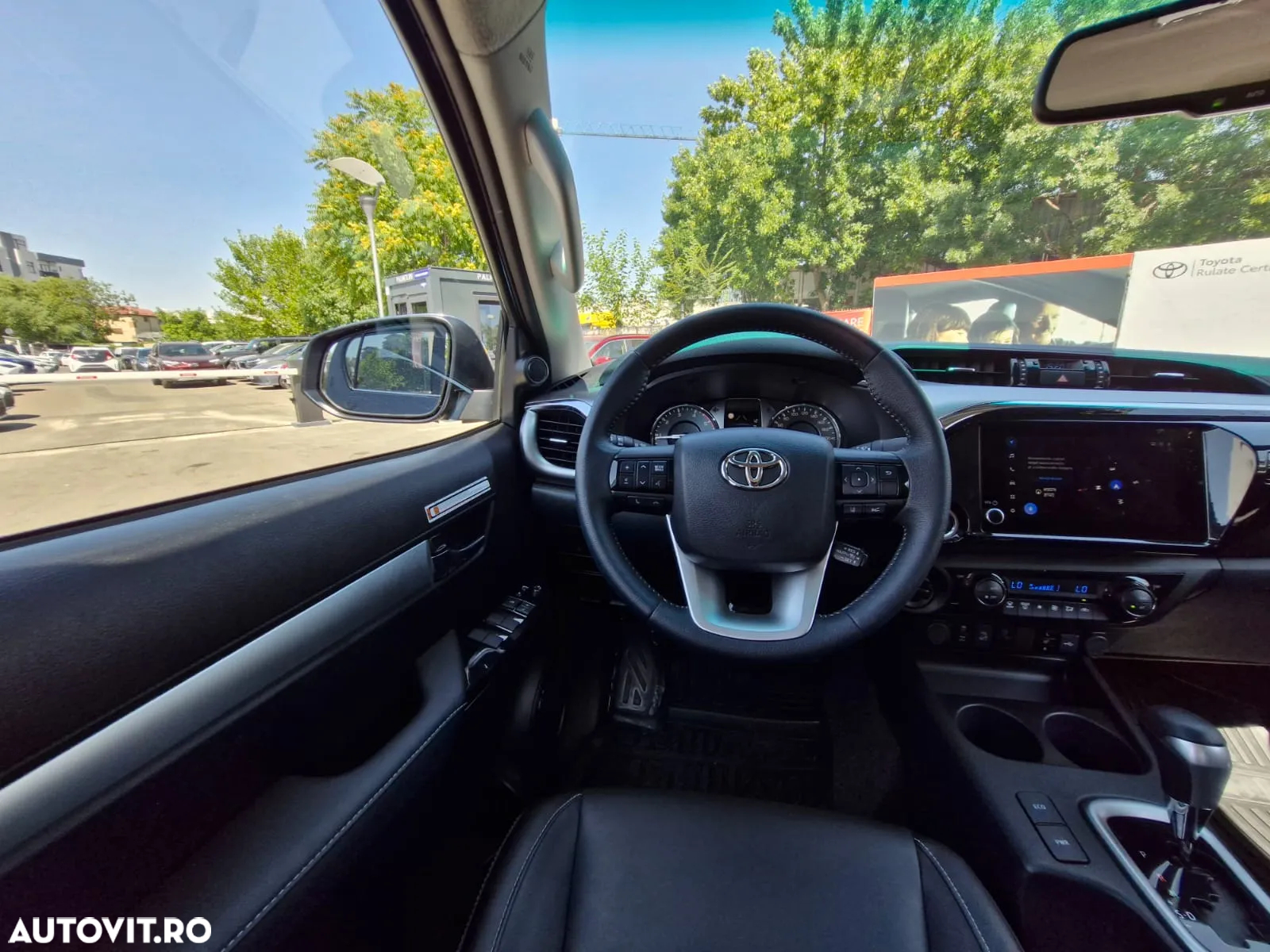 Toyota Hilux 2.4D 150CP 4x4 Double Cab AT Executive - 12