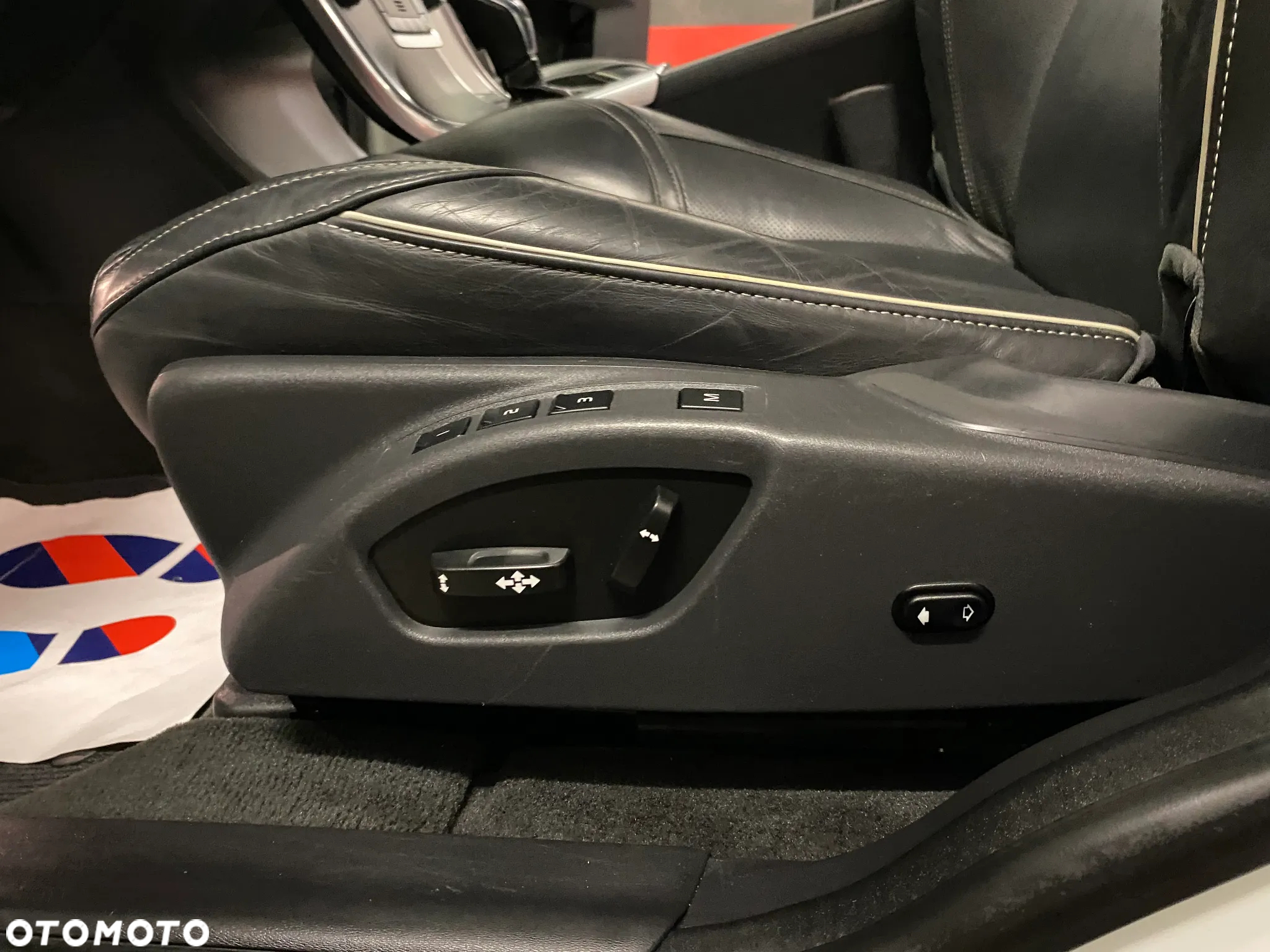 Volvo XC 60 D4 Geartronic RDesign - 17