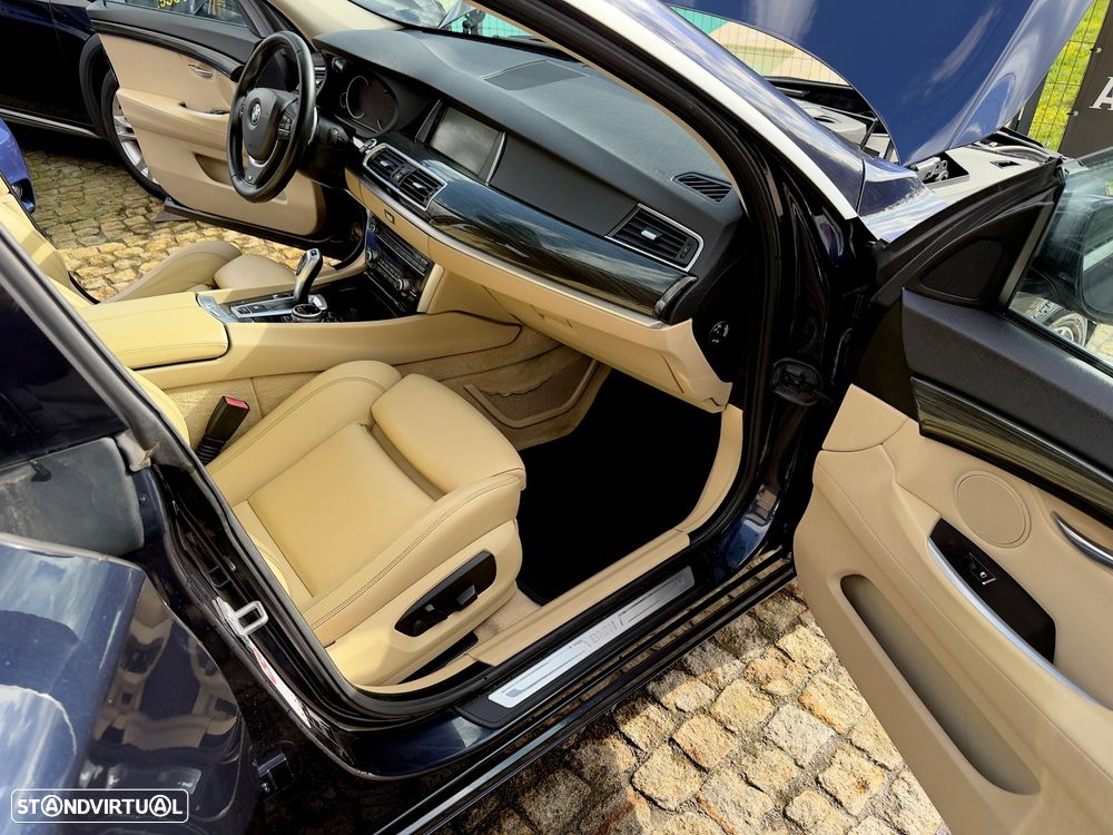BMW 520 Gran Turismo d Line Luxury - 54