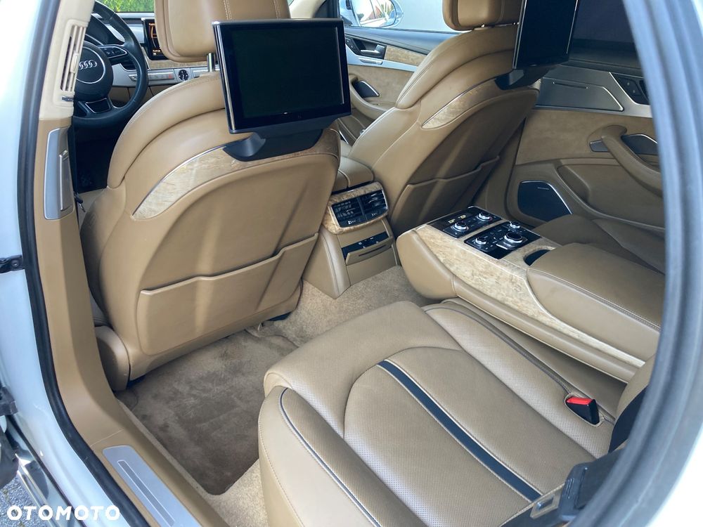 Audi A8 W12 quattro tiptronic Langversion - 3