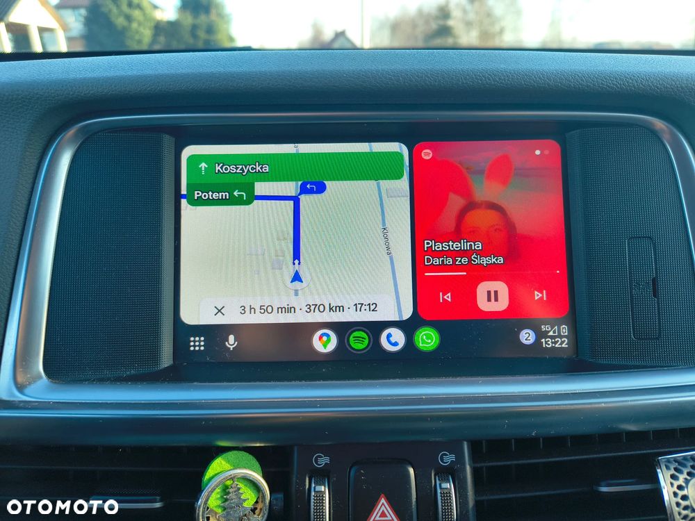 Kia Optima Plug-in Hybrid - 22