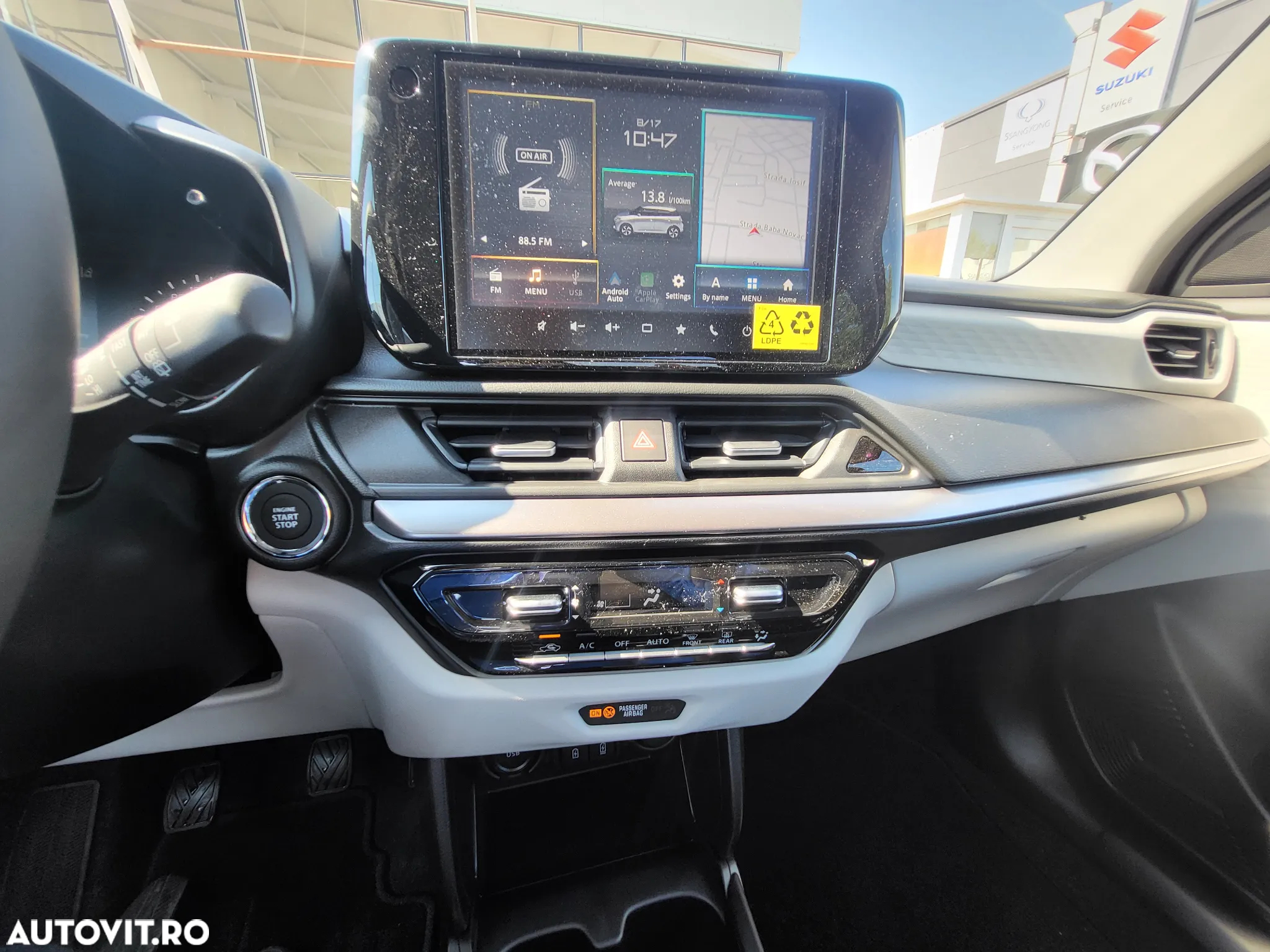Suzuki Swift 1.2 Dualjet 12V AllGrip MHEV Spirit - 10