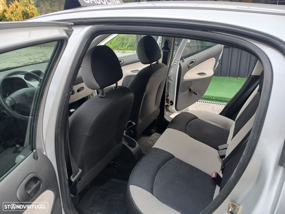 Peugeot 206 1.1 Look II - 3